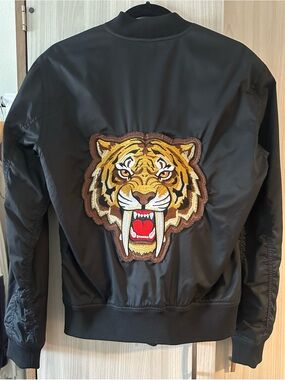 CPO Provisions Sz Sm Unisex Black Bomber w Hand Embroidered Tiger Patch